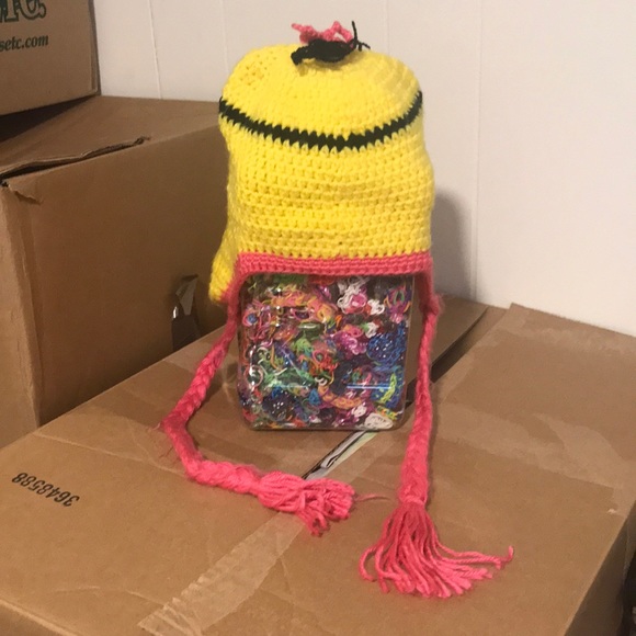 Hat - Picture 2 of 3